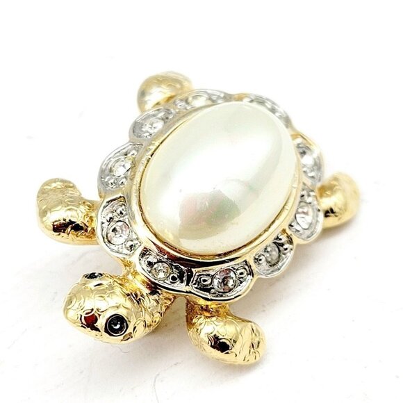 Turtle Brooch Rhinestones & Faux Pearl Gold Tone 1" Reptiles Animal Lovers - Picture 1 of 7